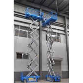 Self Propelled Scissor Lift